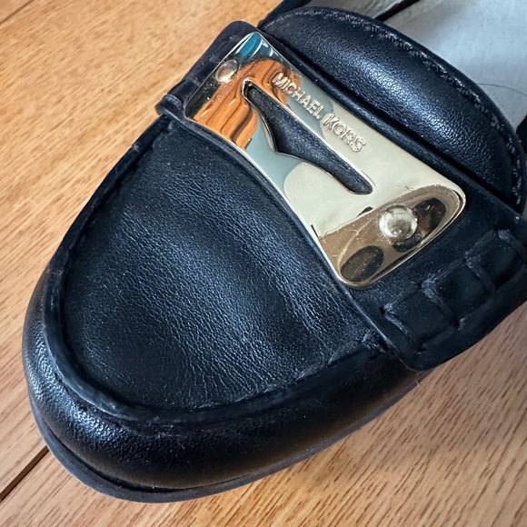 Michael Kors ladies shoes size 6.5 - Picture 5 of 9